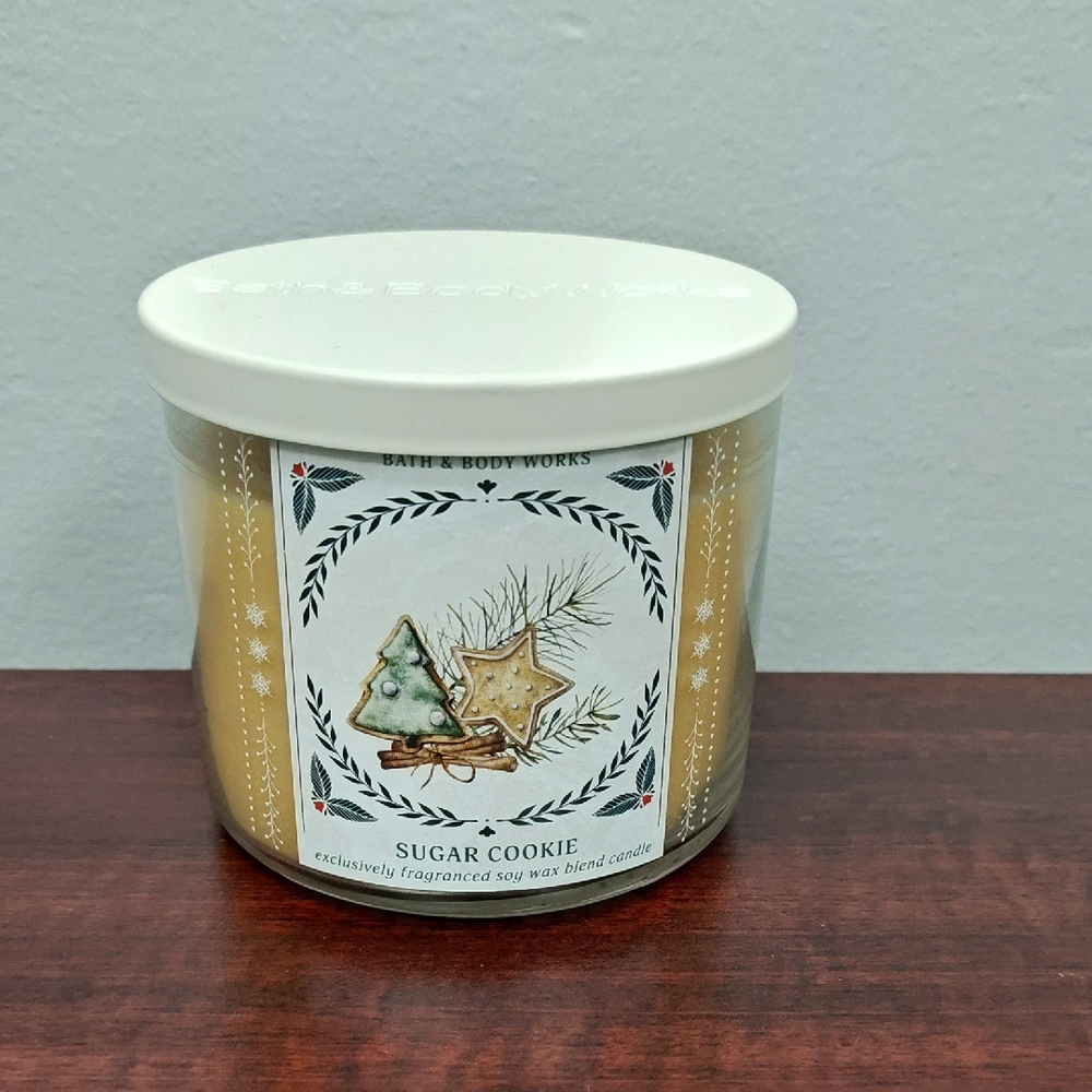 Bath & Body Works SUGAR COOKIE 3-Wick Candle